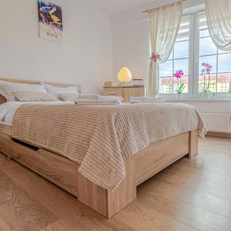 Opera Apart Apartment บราชอฟ ภายนอก รูปภาพ