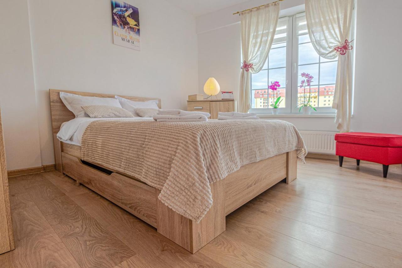 Opera Apart Apartment บราชอฟ ภายนอก รูปภาพ