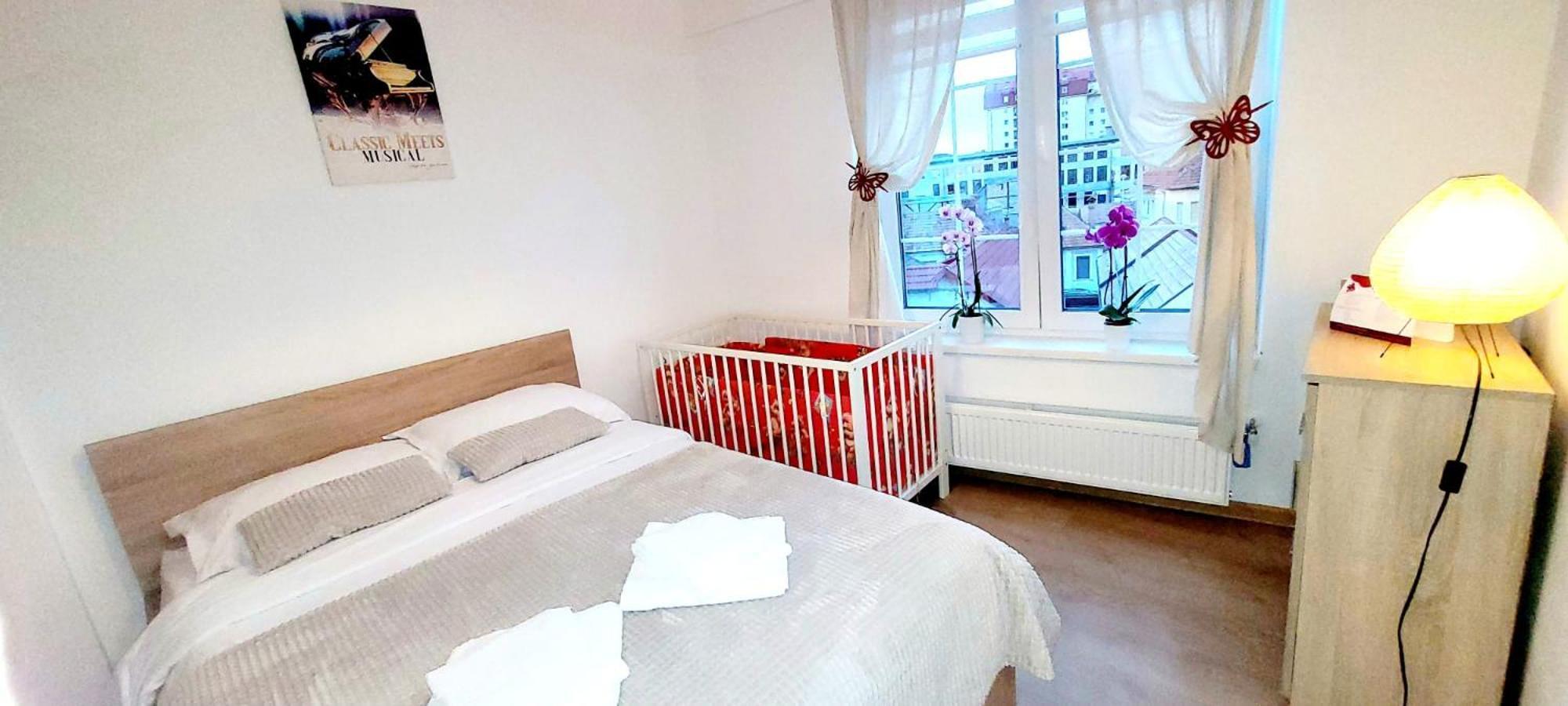 Opera Apart Apartment บราชอฟ ภายนอก รูปภาพ